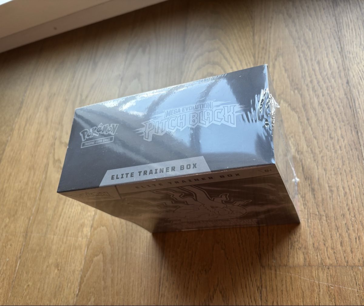 Pokémon Cartes à collectionner: Pokémon Pitch Black Elite Trainer Box / EN – Neuf avec emballage d'origine à Läufelfingen par Seraphim13 1