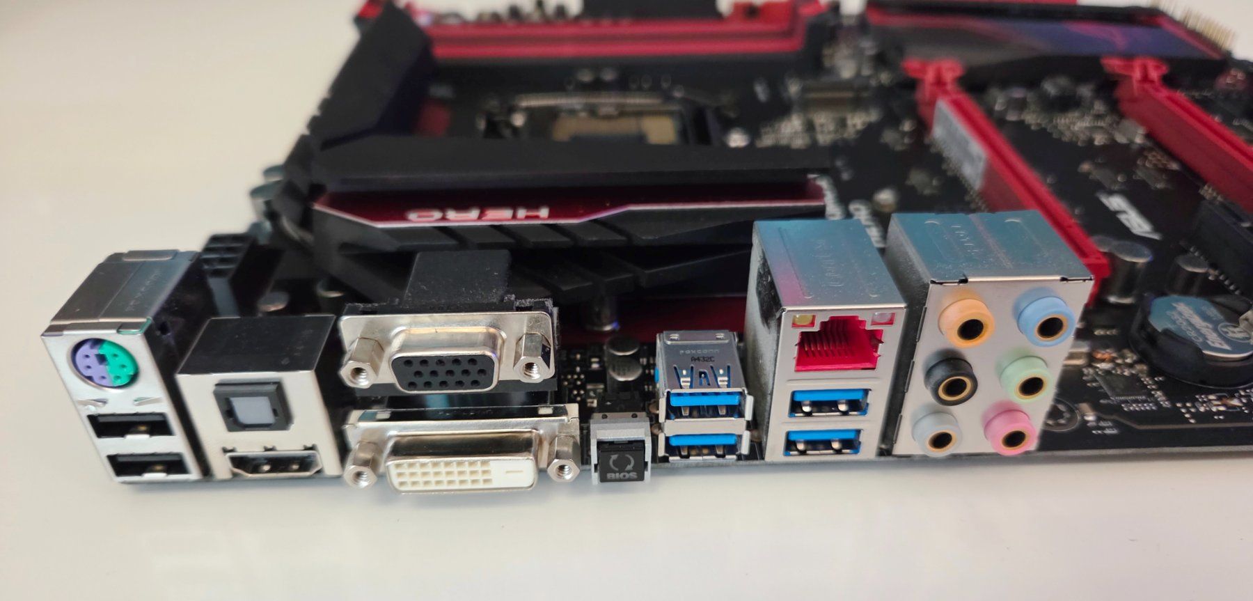 Asus Cartes mère: ASUS Maximus VII Hero – D'occasion à Ottikon par DeBirk 3