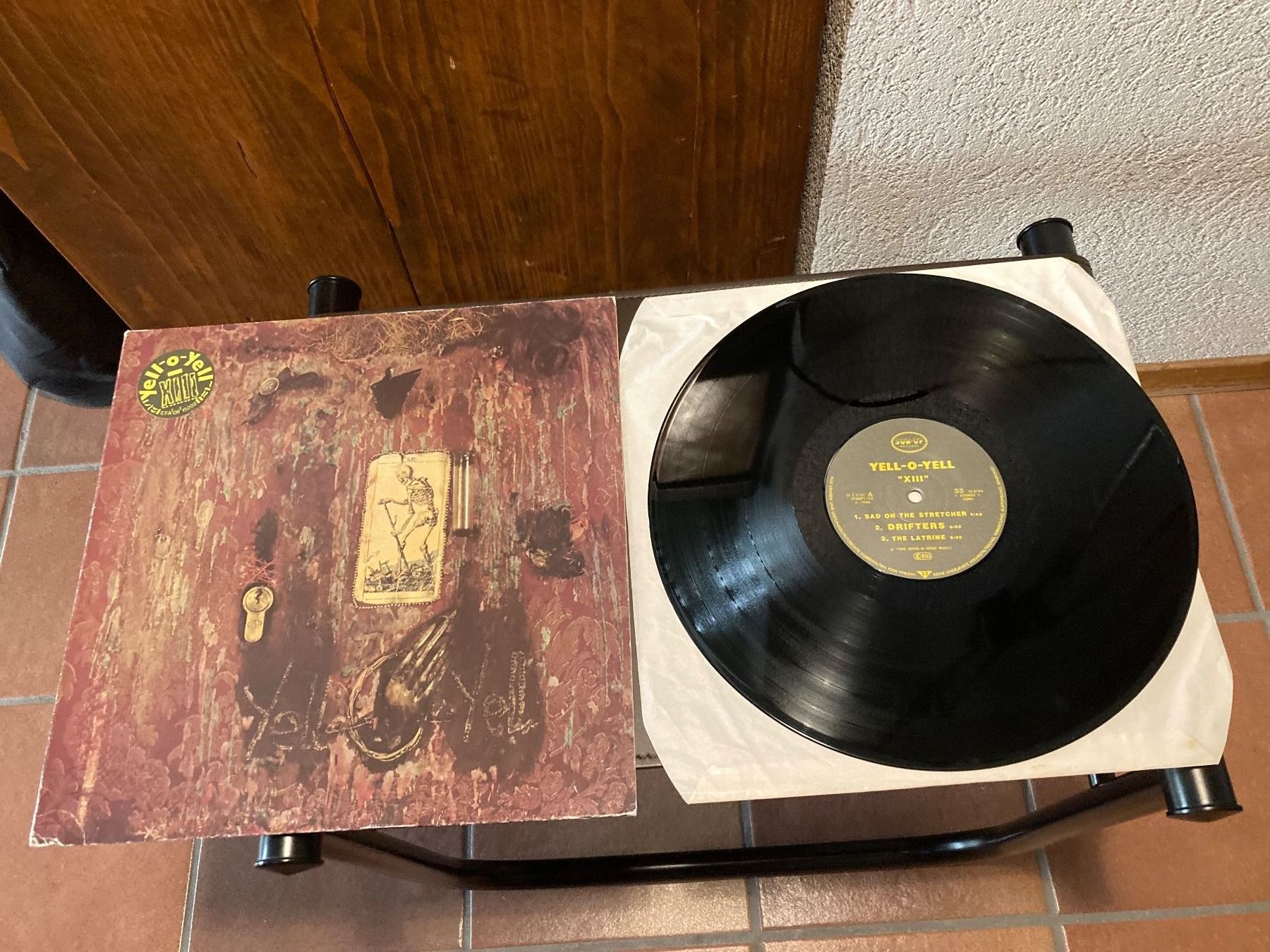 Dischi in vinile: Yell-O-Yell - XIII – Usato da Fribourg venduto da Karushi