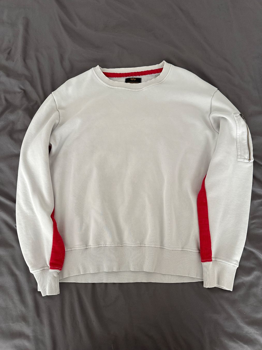 Alpha Industries Maglioni & Felpe: Sweatpullover Alpha Industries weiss Grösse M – Usato da Ostermundigen venduto da POKESTOPCH