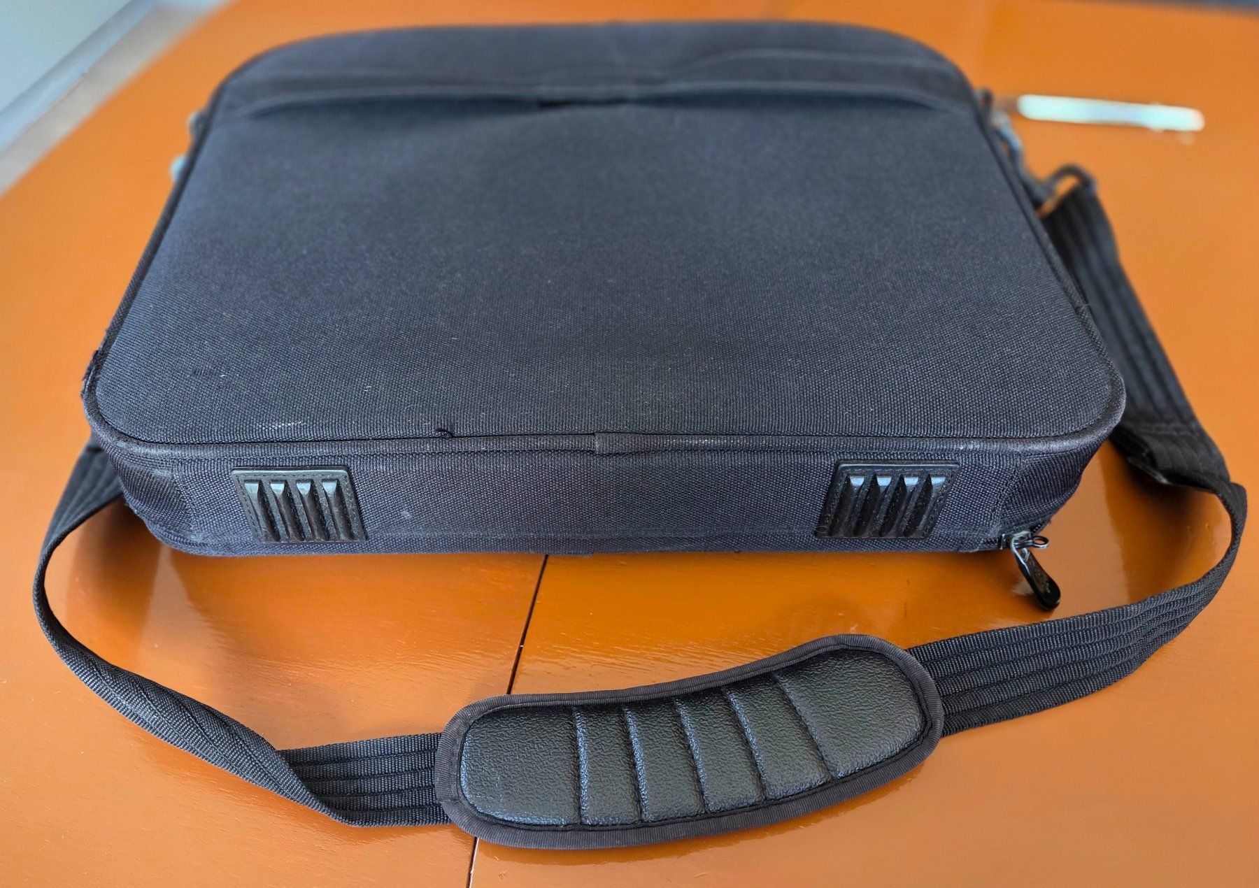 Dell Borse: Sacoche Dell pour PC portable – Usato da Corserey venduto da ded_7fys 1