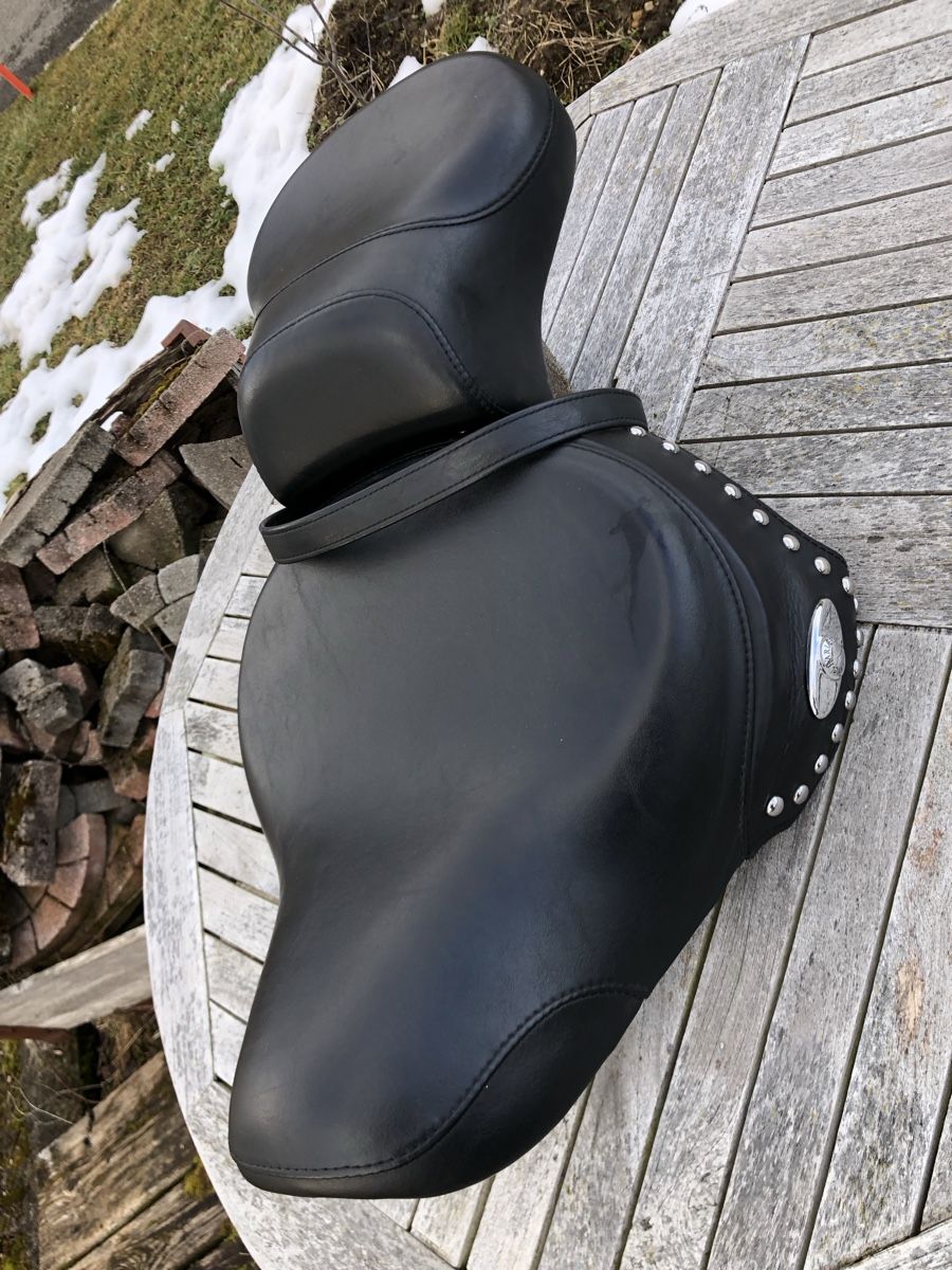 Harley-Davidson Tutti i ricambio per moto: Selle Softail harley Sattel – Usato da nods venduto da Gao 1