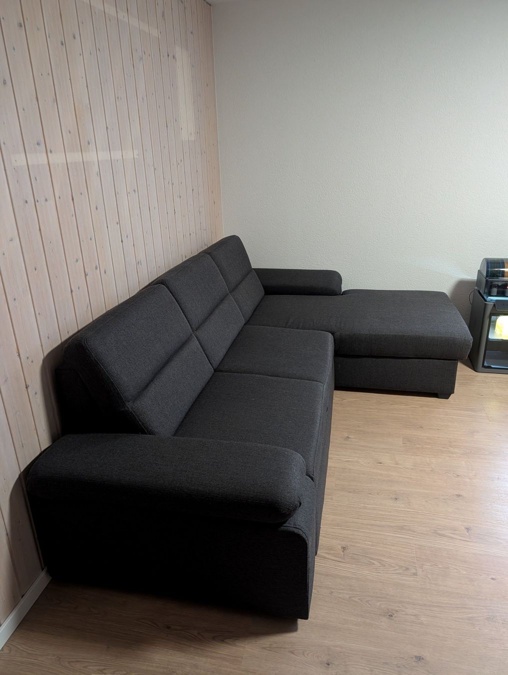 Sofas: Ecksofa anthrazit mit Schlaffunktion und Bettkasten – Gebraucht aus Wittenwil von ratchet__1 1