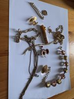 Lot bijoux