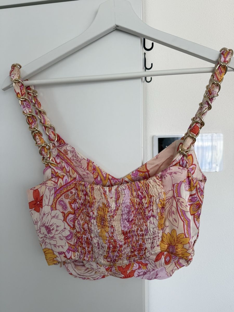 Zara Top: Cropped Oberteil Zara – Usato da Zürich venduto da mel_87ct 1