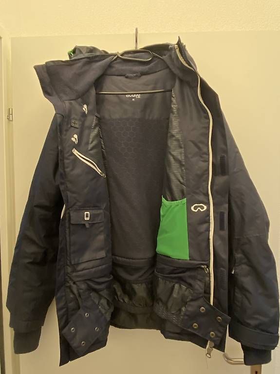 Vestes: Skijacke – D'occasion à Nänikon par Clodim