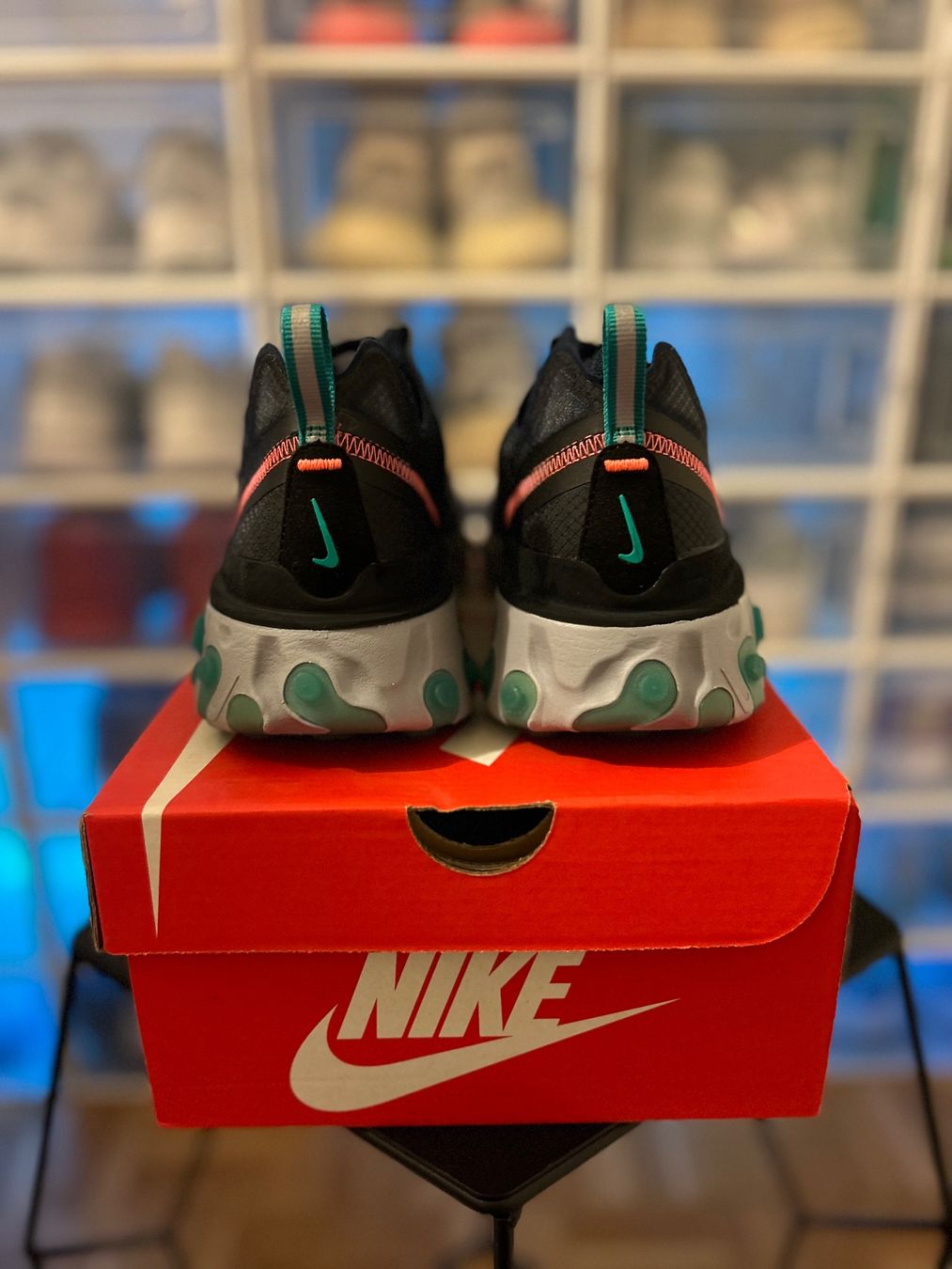 Nike Chaussures hommes: Nike React Element 87 EU 42 – Neuf avec emballage d'origine à Sion par UntilWeRaise 4