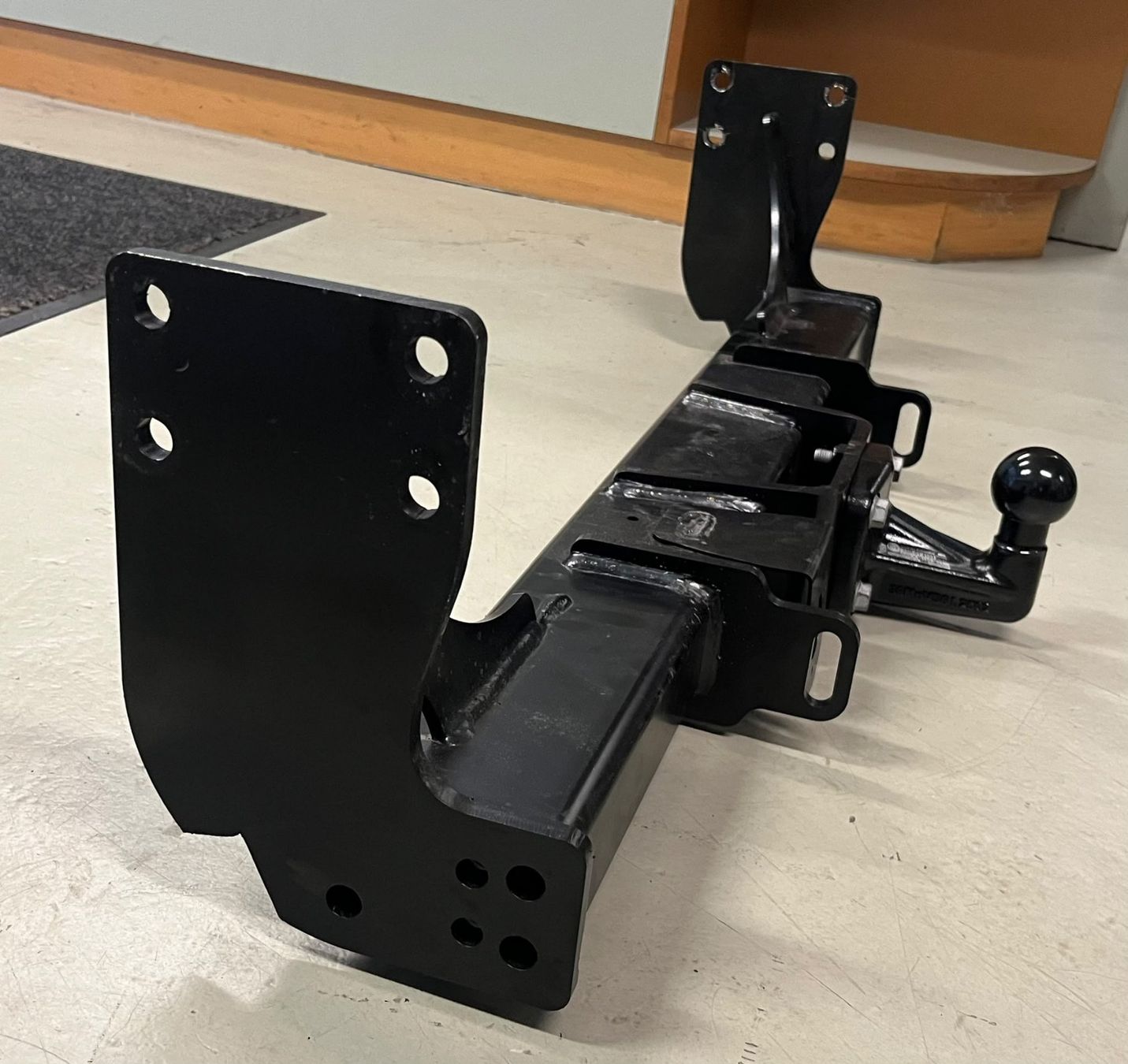 VW Anhängerkupplungen: VW Crafter Original Anhängerkupplung – Neu (gemäss Beschreibung) aus Turtmann von jan_z99l 7