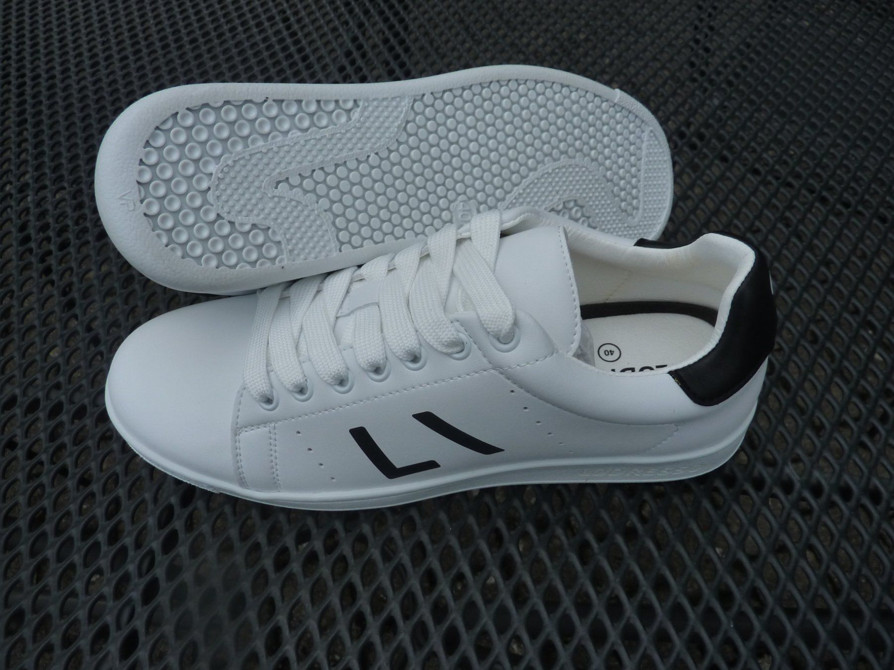 Herrenschuhe: Freizeitschuhe – Neu und originalverpackt aus Gelfingen von btrottmann 1