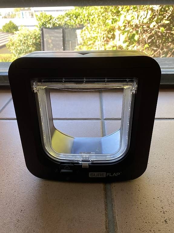 Chatières: Haustierklappe SureFlap Mikrochip braun – D'occasion à Biel/Bienne par ina_5tkr