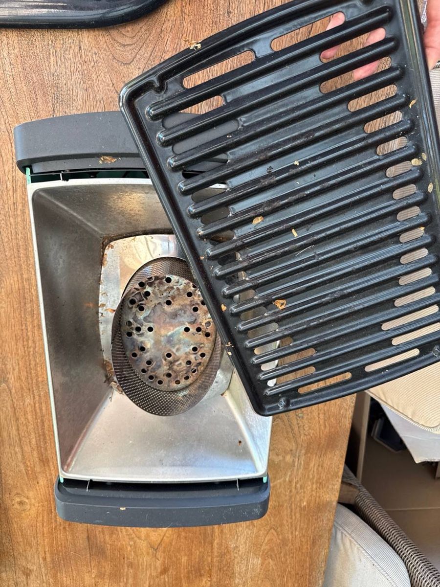 Grills: Tischgrill Kohle gratis abzugeben – Gebraucht aus Ottikon von Tarracona1 1