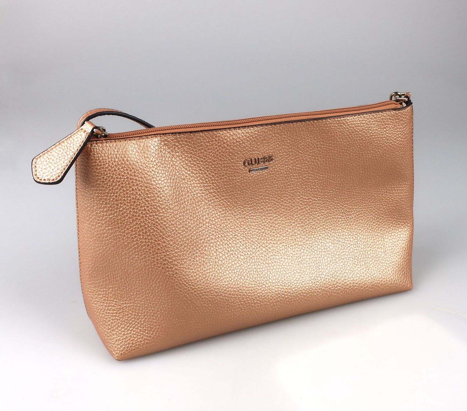 Guess Sacs femmes: Guess Handtasche Bobbi – D'occasion à Volketswil par brockipfannenstil 6