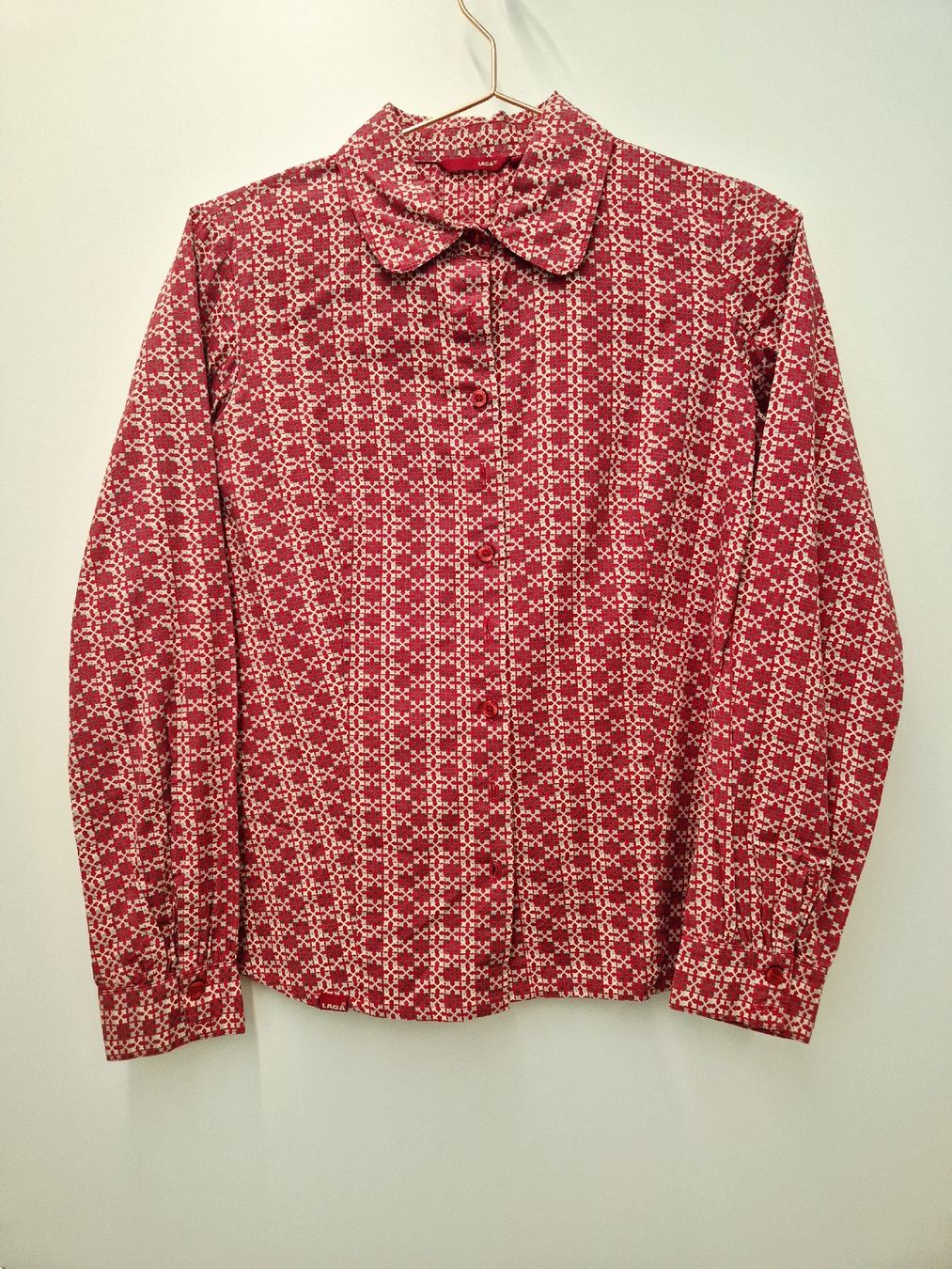 Camicette: LAGA Red Patterned Button-Up Shirt - Size S – Nuovo (secondo la descrizione) da Altendorf venduto da UpcyclingByElena