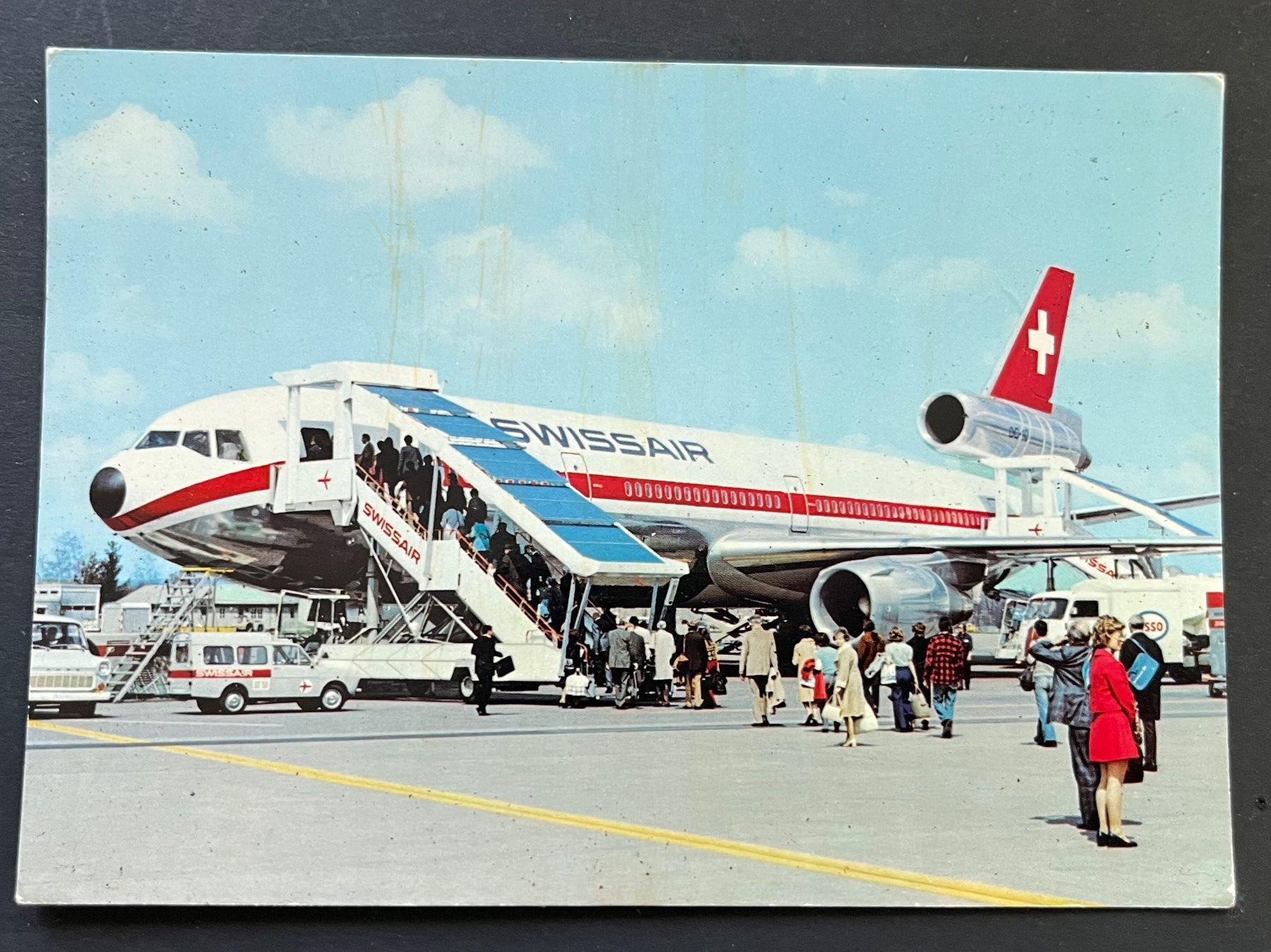 Ansichtskarten: Swissair DC 10, Oldtimer Autos, ca 1970 – Gebraucht aus Ostermundigen von DaxKarten-75
