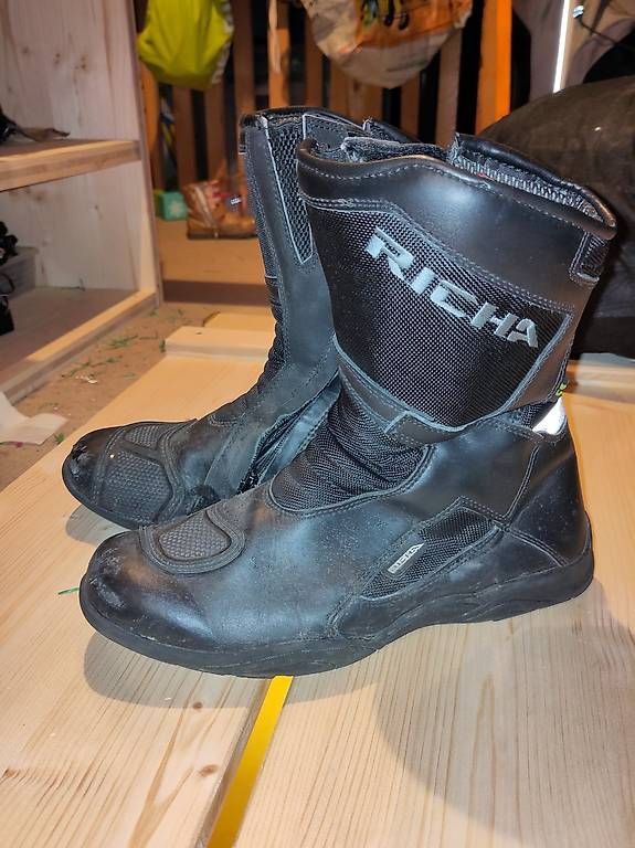 Scarpe da uomo: Motorrad Stiefel RICHA Gr. 42 – Usato da Altdorf UR venduto da Dani878 1