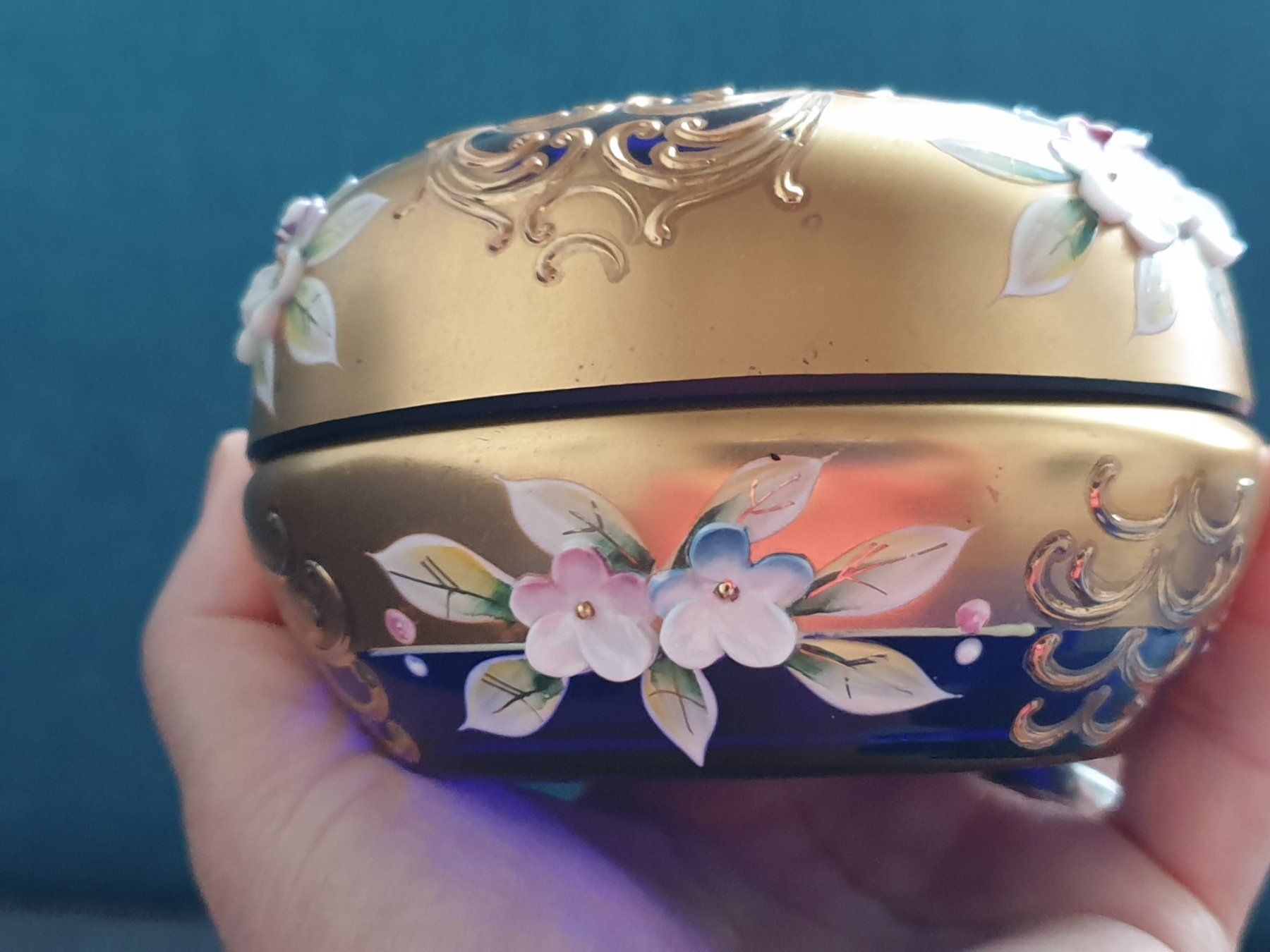 Bicchieri: Antike Bohemian Glasdose mit Deckel – Usato da Lengnau BE venduto da Mango888 1