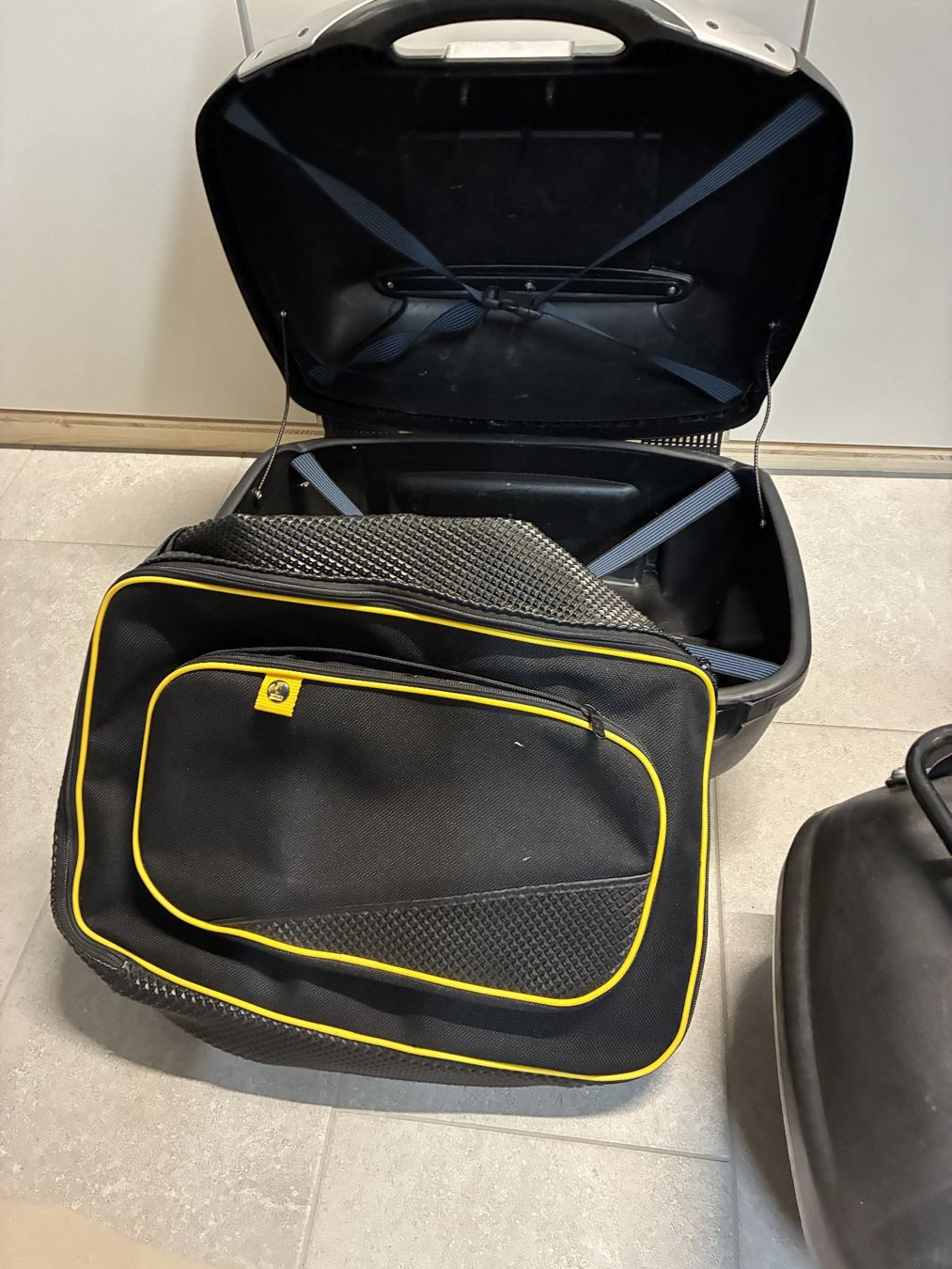 Hepco & Becker Topcases: Hepco & Becker Journey – D'occasion à Wäldi par 1491Dominik 2