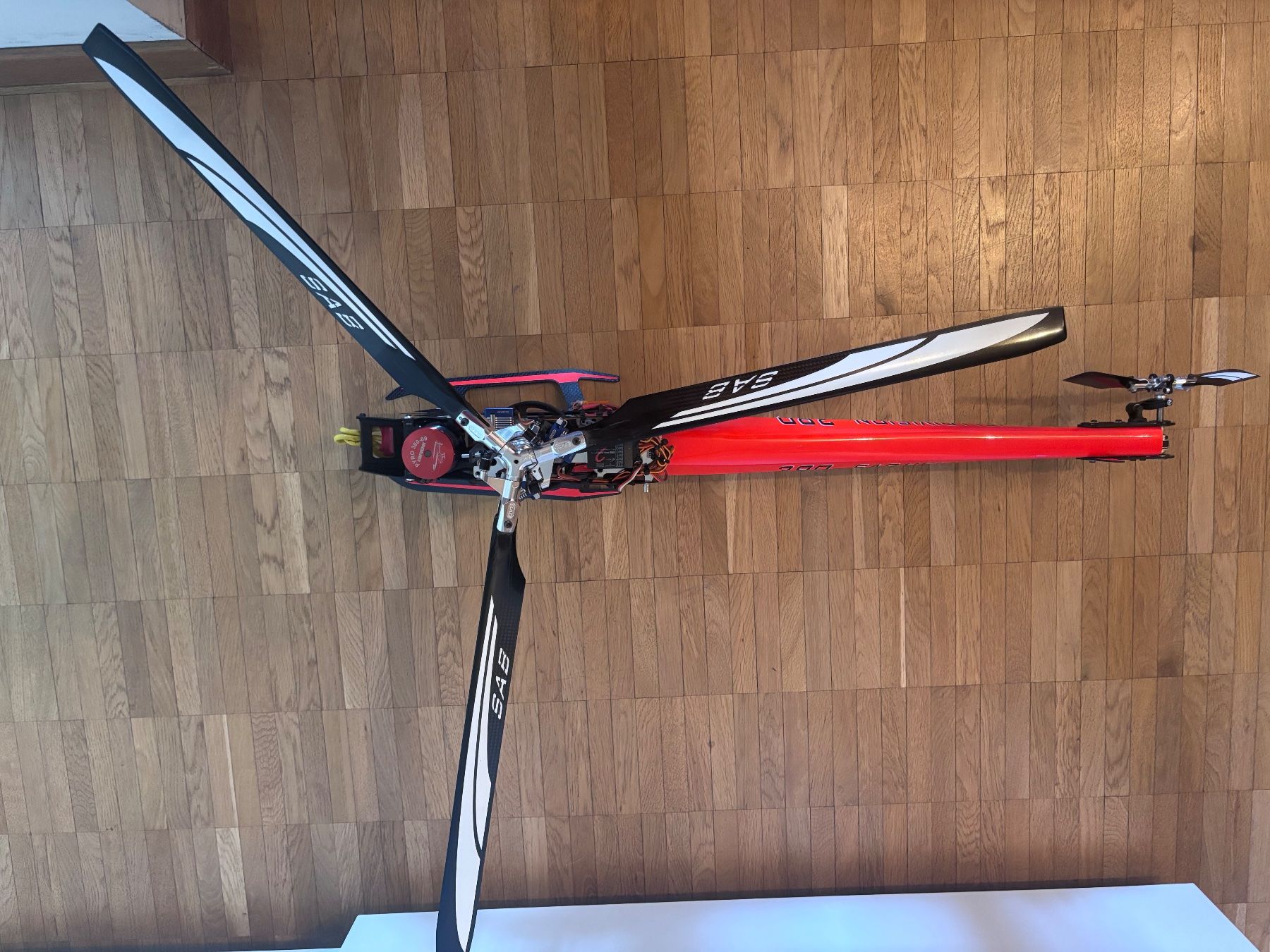 SAB Modellismo RC: Hélicoptère Sab Goblin 380 tripales – Usato da Genève venduto da Sabgoblin 5