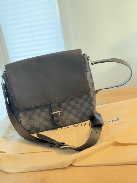 Louis Vuitton Herren Umhangetasche