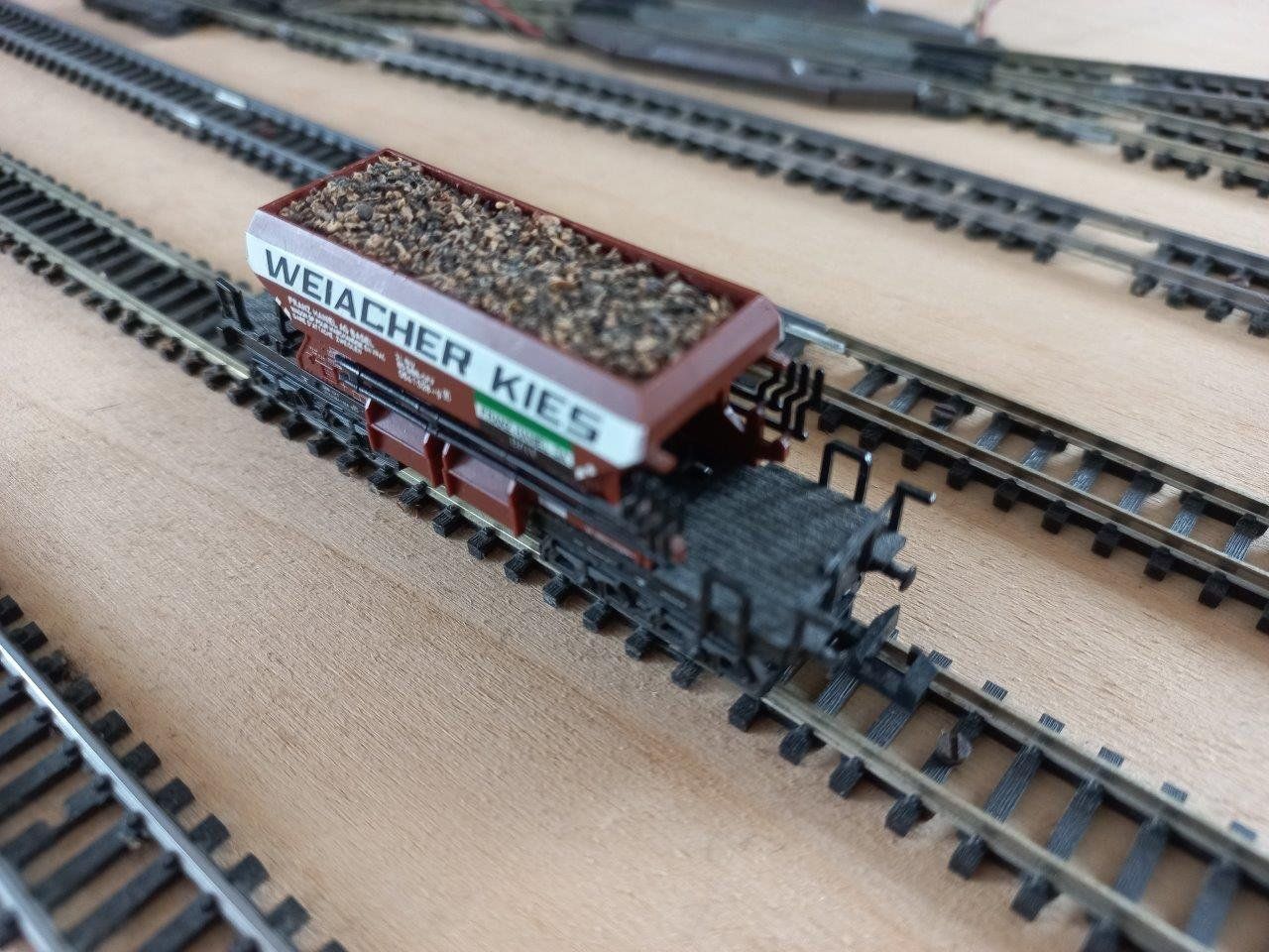 SBB/CFF/FFS Modelleisenbahnen: Minitrix Spur N Güterwagen   Weiacher Kies SBB      intern 2 – Gebraucht aus Pfäffikon / ZH von Pefkadett 5