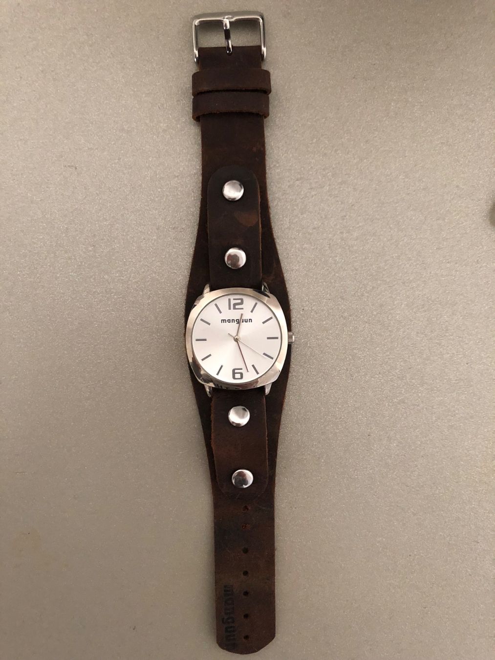 Orologi: Neue Mangun Uhr – Nuovo (secondo la descrizione) da Luzern venduto da Topseller1000