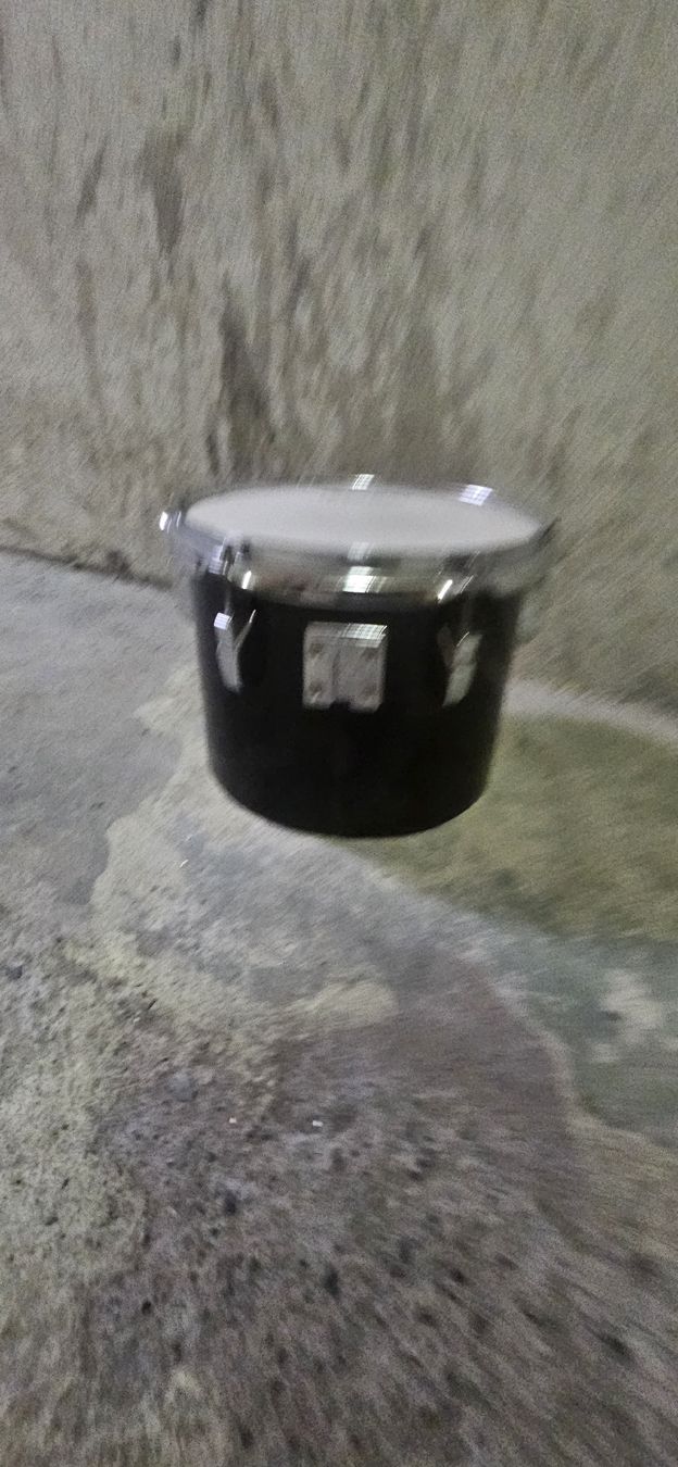 Strumenti musicali: Dixon 10" Conzert Tom – Usato da Rapperswil SG venduto da Portschluessel 2