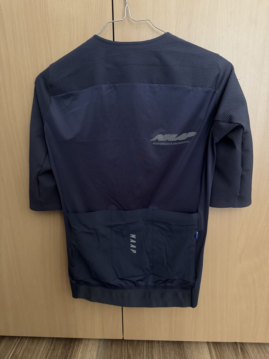Canottiere & Pantaloni: Maap Rennradtrikot - S – Nuovo (secondo la descrizione) da Hinwil venduto da lucanuenlist 2