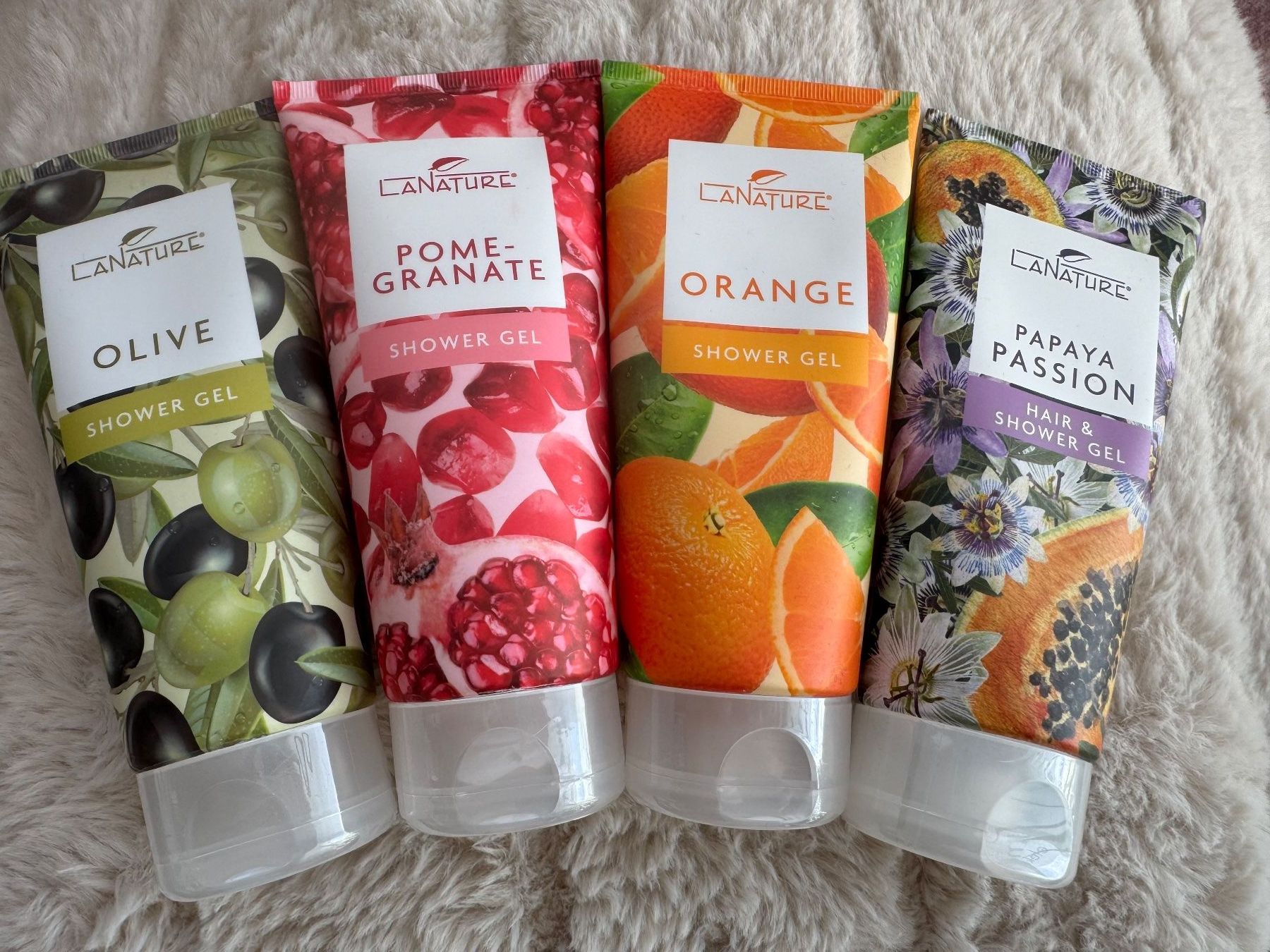 Duschen: 4 Stück Douche LaNature à je 200ml – Neu und originalverpackt aus Zäziwil von blackpearl