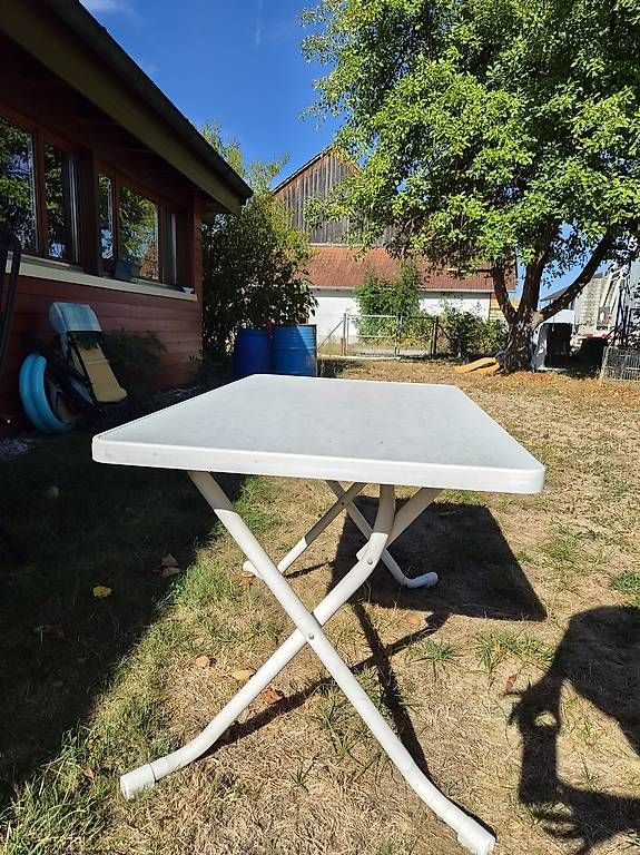 Tables: Gartentisch – D'occasion à Bischofszell par saenderli 2
