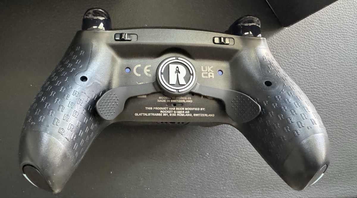 Controller: Manette RocketGamer FORCE X - PS5, PC, haptic – Usato da Blonay venduto da ADO_79 2