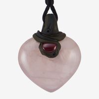 Rosenquarz Steinanhänger in Herzform mit Granat
