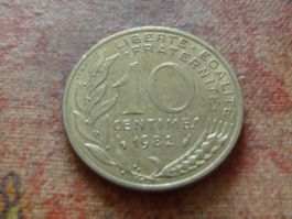 FRANCE  10 Centimes  1982  (P)
