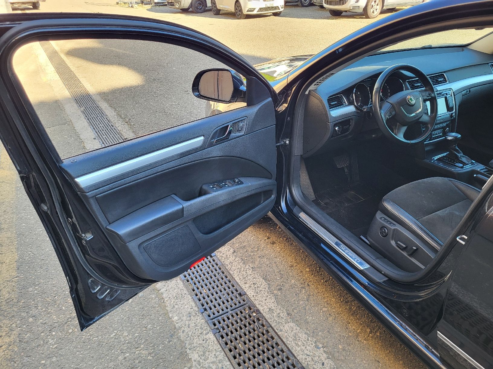 Skoda Automobili: Skoda SuperB 1.8 – Difettoso da Niederdorf venduto da Snoggels 4