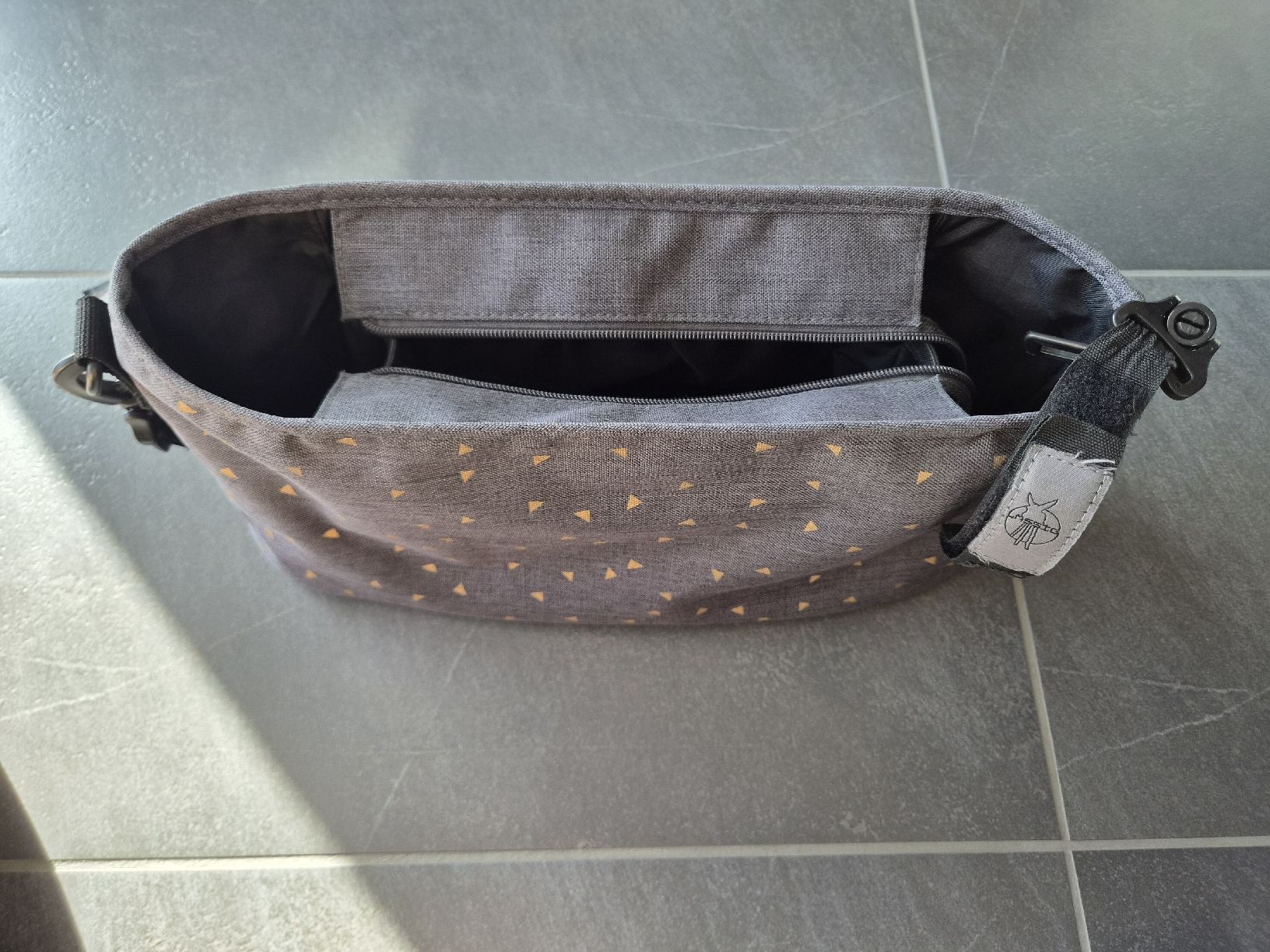 Lässig Taschen: Lässig Buggy Organizer, grau, Top Zustand – Gebraucht aus Einigen von thundermother 2