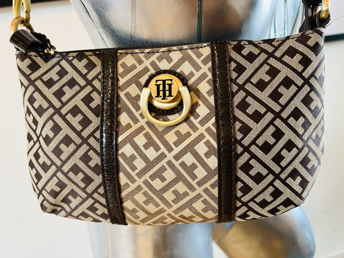 Tommy Hilfiger Borse da donna: Elegante Tommy Hilfiger Handtasche – Usato da Murten venduto da Rebelle_en_Style