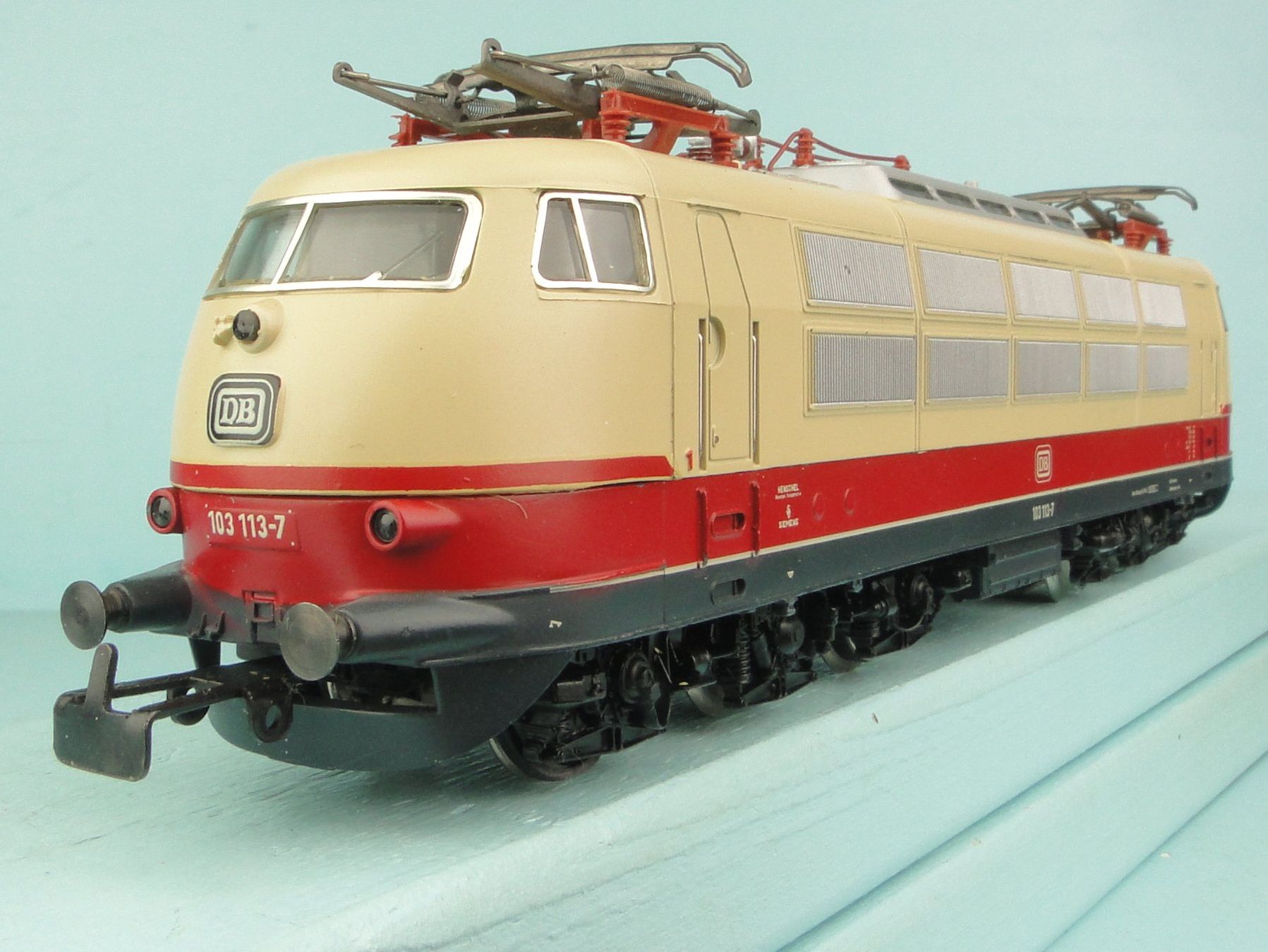 Märklin Modellini di ferrovie: Märklin 3353 DB 103 – Usato da Bülach venduto da cann11 3