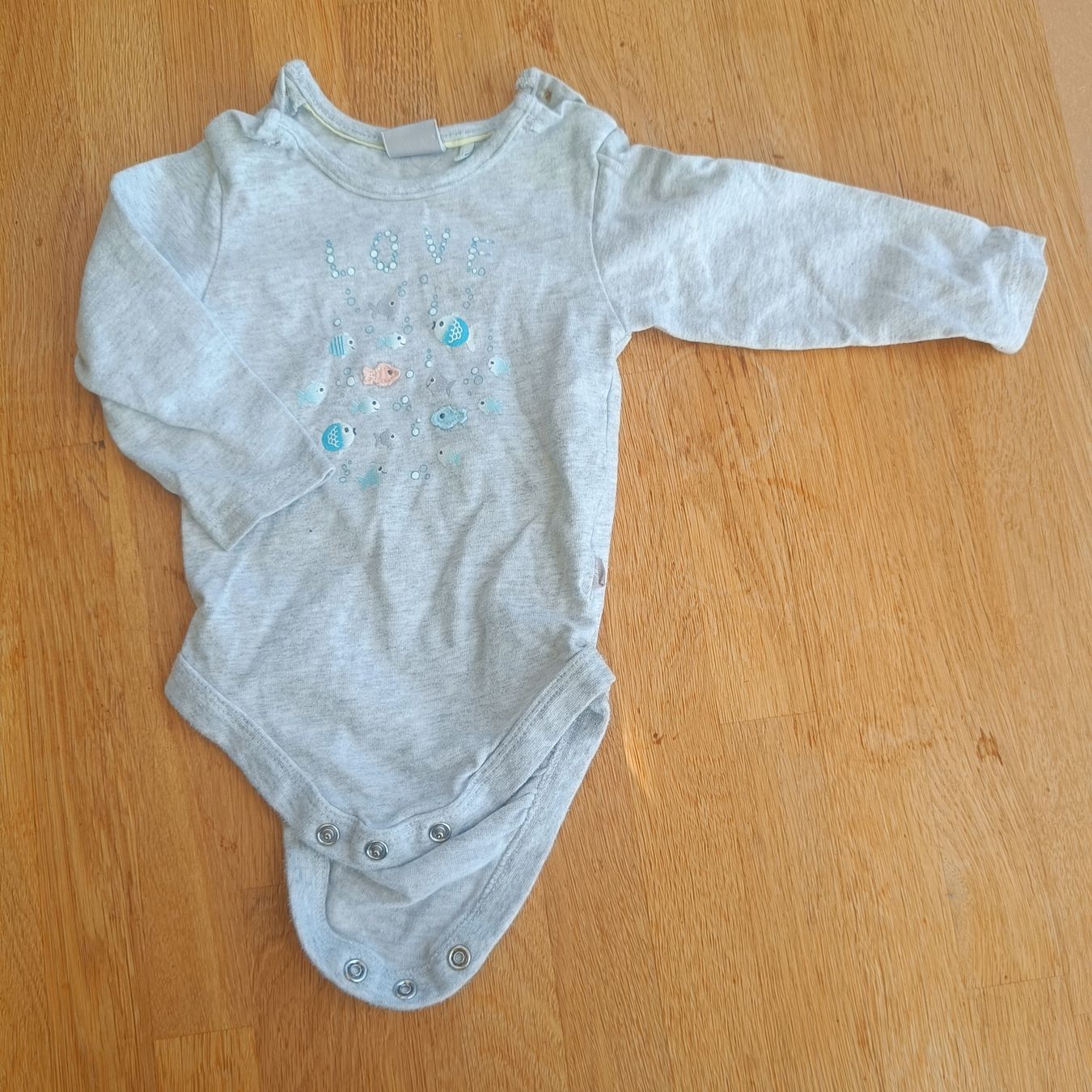 Unterwäsche: Body Grösse 68 – Gebraucht aus Jaberg von urig17.
