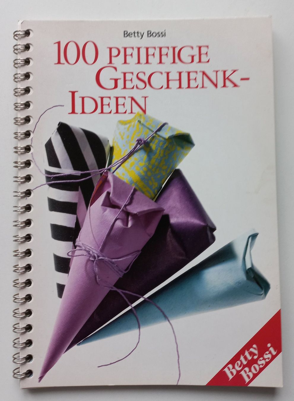 Libri: Betty Bossi - 100 pfiffige Geschenkideen – Nuovo (secondo la descrizione) da Wettingen venduto da tonia3