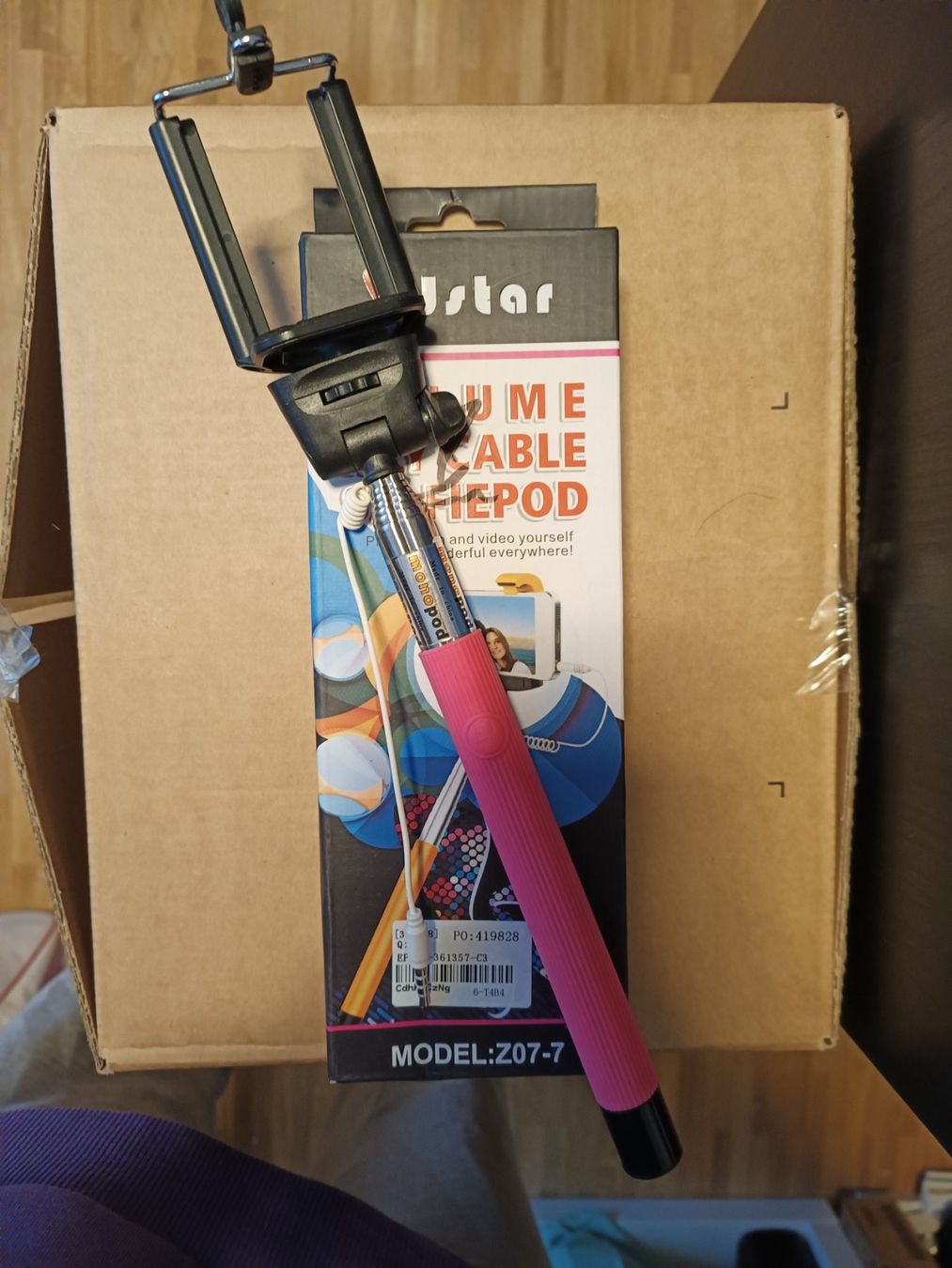 Halterungen: Selfiestick – Neu und originalverpackt aus Riehen von Vaniisha13