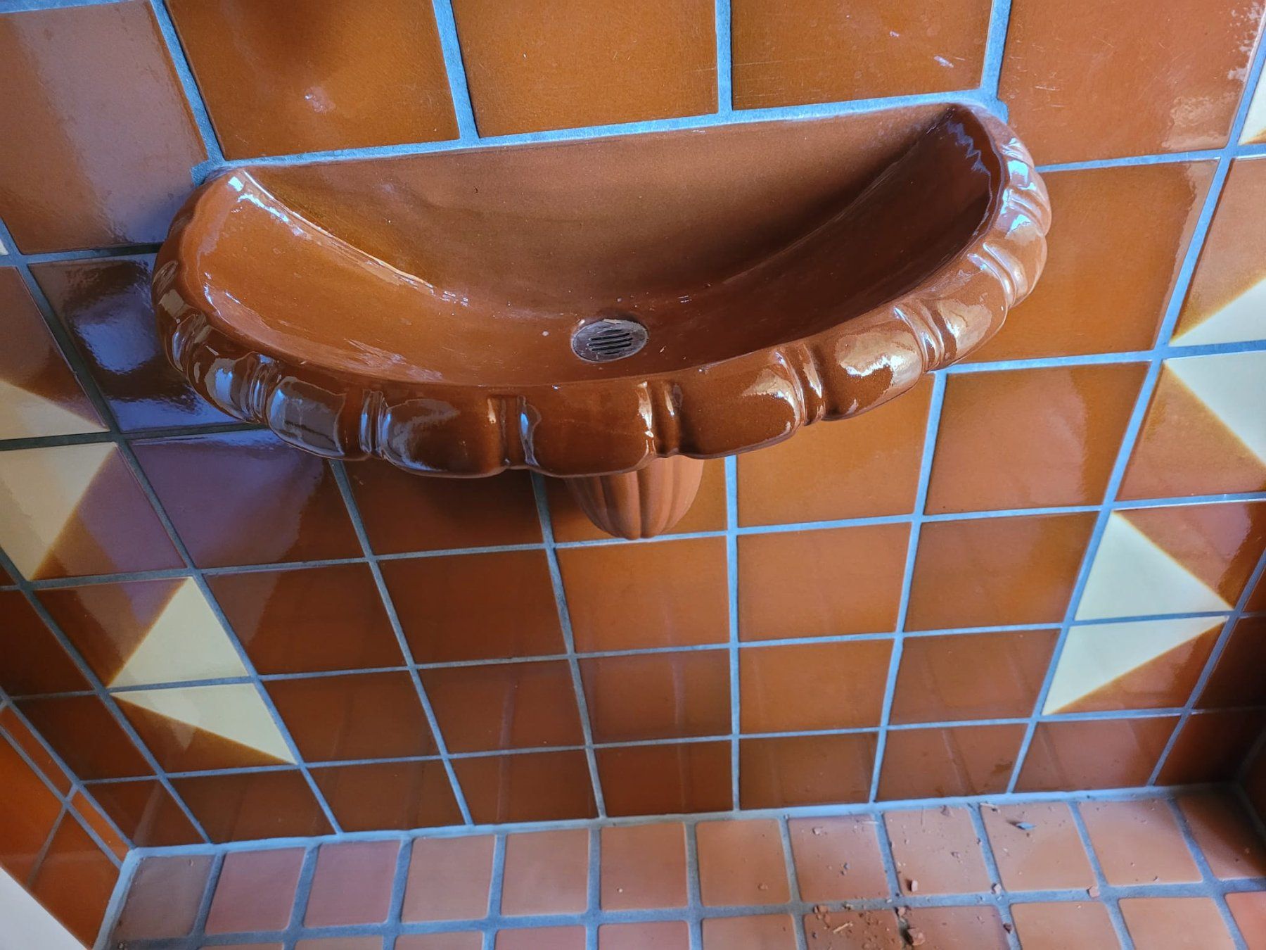 Lavabi & lavandini: Waschbecken – Usato da Enggistein venduto da Pingu0110