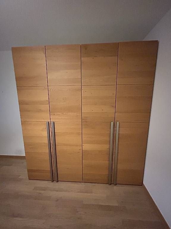 Armadi: Kleiderschrank – Usato da Pfäffikon ZH venduto da Cyclingcycling1998