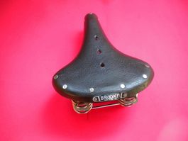 Brooks Ledersattel B66 mit Befestigung