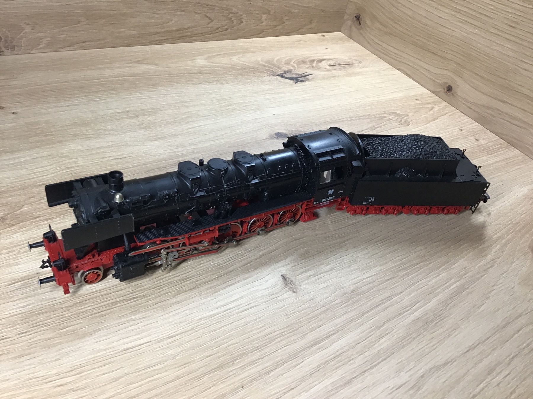 Fleischmann Modellini di ferrovie: Fleischmann DB 051 628-6 Gleichstrom Trixsystem H0 – Usato da Männedorf venduto da Modelle-aller-Art 4