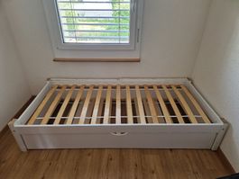 ausziehbares Kinder-Doppelbett