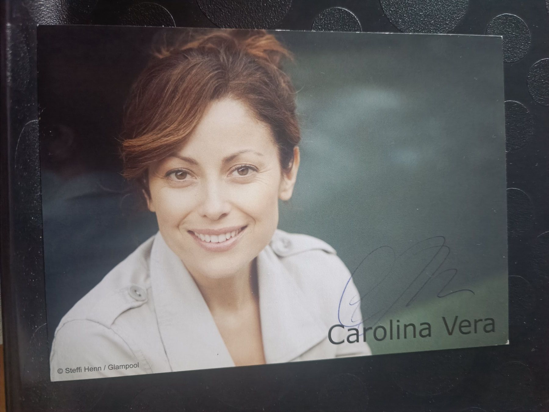 Autografi: Carolina Vera - handsignierte Autogrammkarte – Usato da Menziken venduto da Artographs