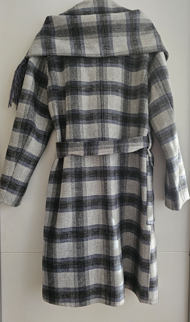 Benetton Giacche: Mantel Oversized Benetton – Usato da Steinmaur venduto da Kiki_m240 3