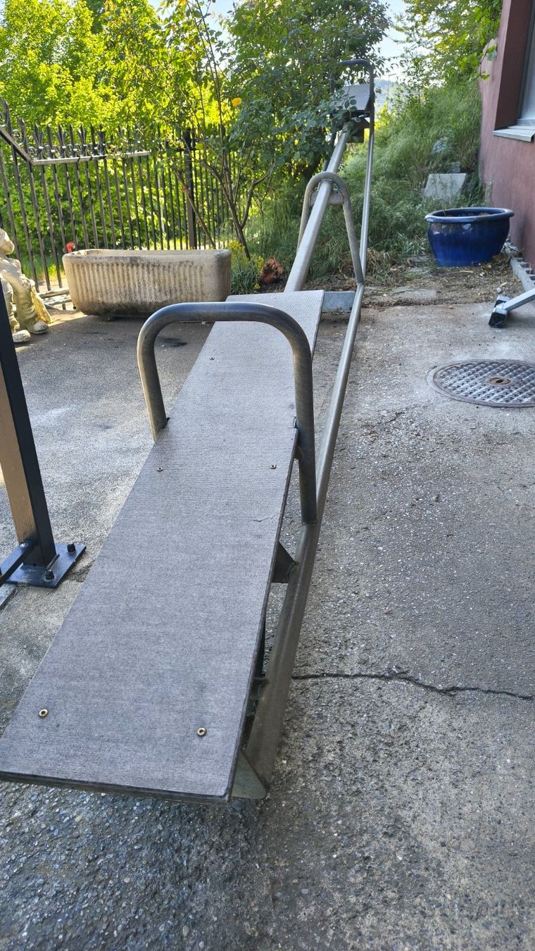 Altre altalene da giardino: Wird nächste Woche Entsorgt: Burri Metall-Wippe, Gigampfi – Usato da Dottikon venduto da Cometpython 1