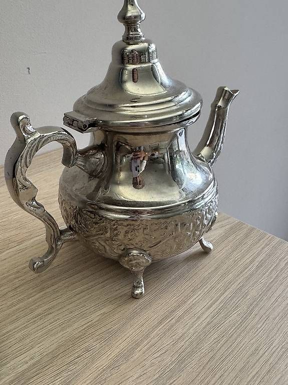 Teiere: Orientalische Teekanne  versilberte Optik – Usato da Horw venduto da abc_b5tj