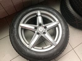 BMW X1 Winterräder 225/55R17 F48