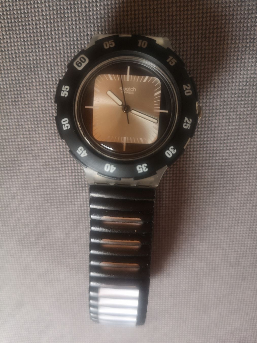 Swatch Orologi: Swatch Scuba 200 SILVER EXIT Watch – Usato da Rolle venduto da Groovytrain 2